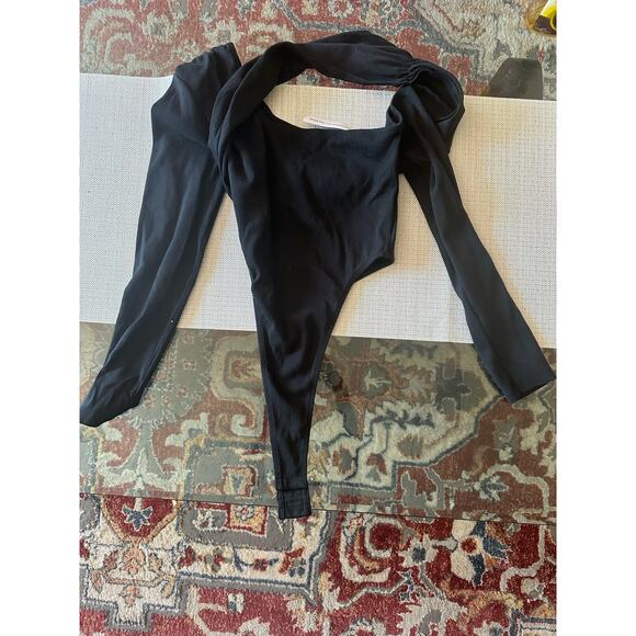 The Drop Women's Black Long Sleeve One-Shoulder Bodysuit by Julia Fox Medium - Picture 4 of 5